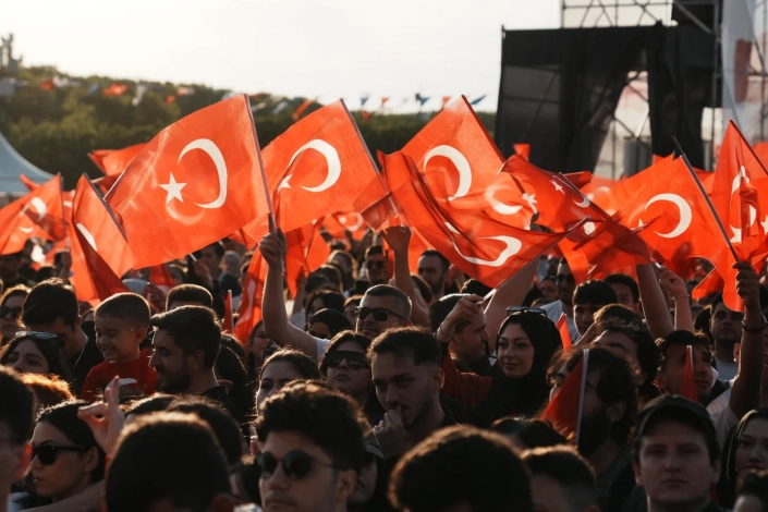 4 İBB GENÇLİK HALK DANSLARI TOPLULUĞU - 19 MAYIS ATATÜRK'Ü ANMA, GENÇLİK VE SPOR BAYRAMI'NI MALTEPE ETKİNLİK ALANI'NDA BÜYÜK BİR COŞKUYLA KUTLADIK