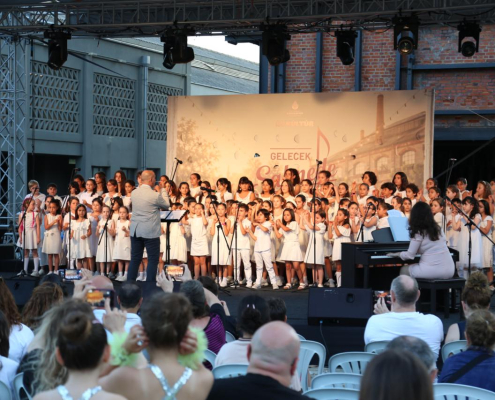 İSTANBUL’UN YENİ SESİ İLK KEZ SAHNEDE – İBB GENÇLİK ORKESTRASI