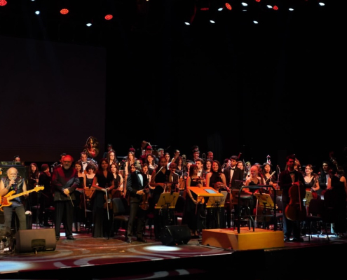 18 KURTALAN EKSPRES & İBB GENÇLİK ORKESTRASI 'ZAMANIN ÖTESİNDE' HARBİYE CEMİL TOPUZLU AÇIK HAVA TİYATROSU KONSERİ