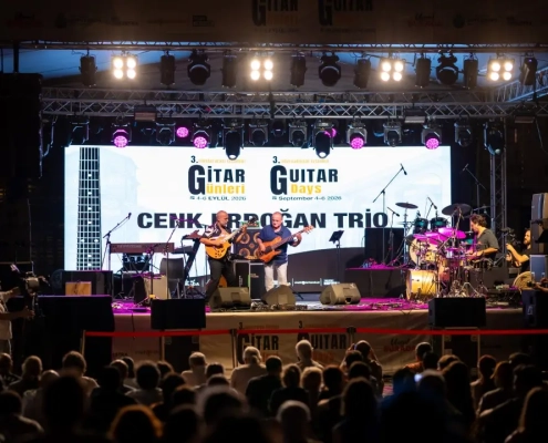 6 3. ULUSLARARASI İSTANBUL GİTAR GÜNLERİ, MÜZİK DOLU ÜÇ GÜNÜN ARDINDAN SONA ERDİ!
